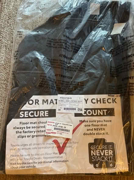 Photo of free Prius Prime New Carpet Mats (Santa Clara) #1