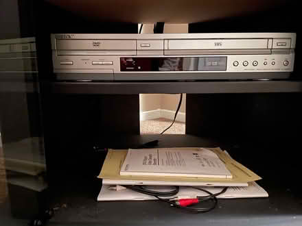 Photo of free Old Samsung TV and stand (Alta Vista / Riverside) #2