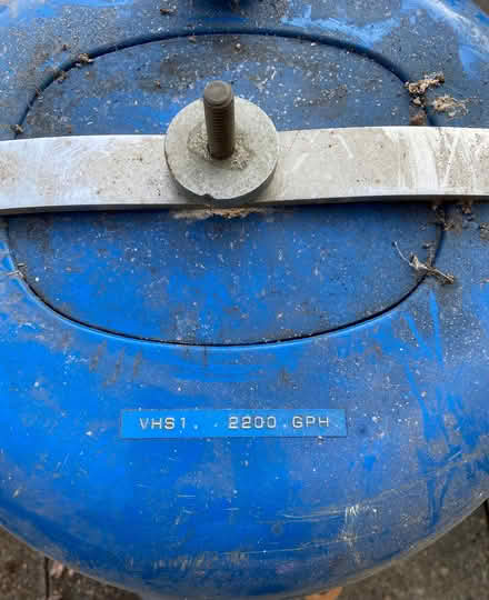 Photo of free Swimming Pool Filtration System (Old Slade KT16) #4