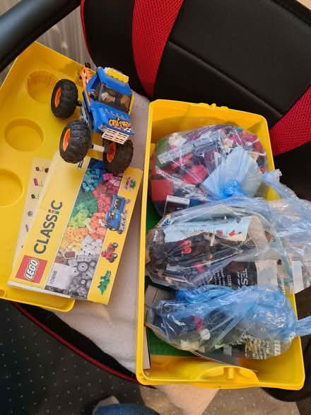 Photo of free Lego and blox (Tottenham N17) #1