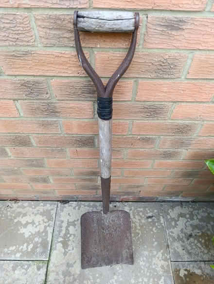 Photo of free Shovel (CO12) #1