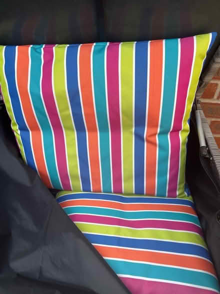 Photo of free Garden set (Bowbrook) #2