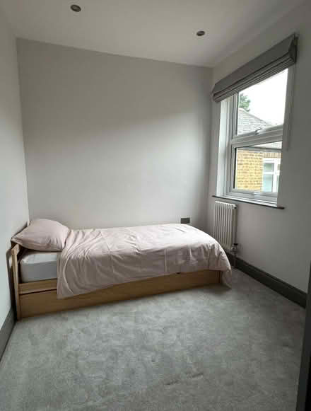 Photo of free Single bed frame with pull out bed (Ravenscourt Park W4) #3