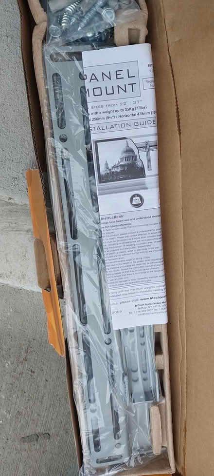 Photo of free TV wall mount set (Rush) #1