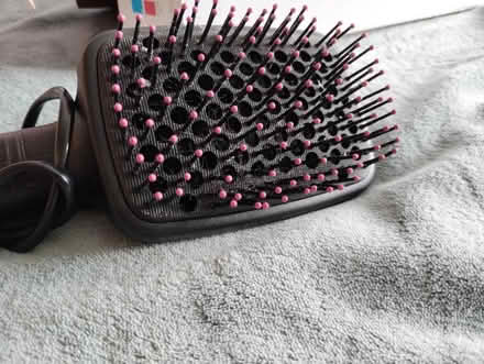 Photo of free Revlon. One Step Power of a Dryer (Long Eaton) #3