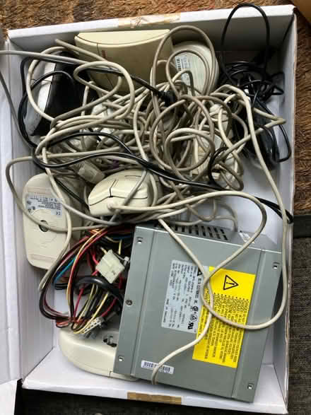 Photo of free Computer bits (Woodley RG5) #1