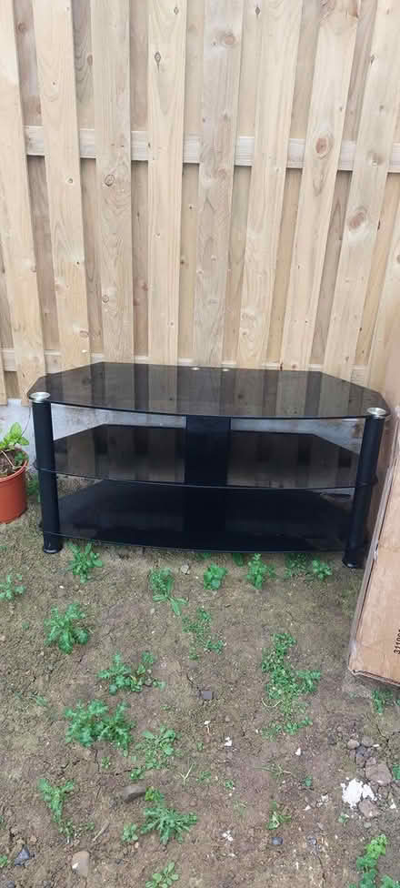 Photo of free TV stand (Rush) #1
