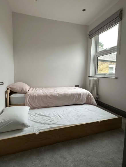 Photo of free Single bed frame with pull out bed (Ravenscourt Park W4) #1