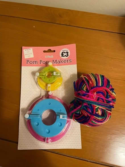 Photo of free Pom Pom maker with some Wool (Surbiton KT6) #1