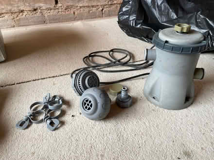 Photo of free Bestway Fast Set 10' pool parts (Foxholes DY10) #1