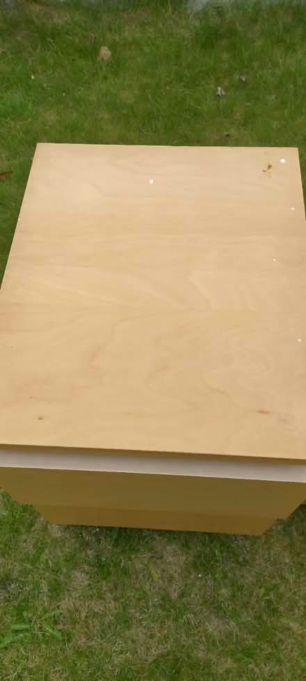 Photo of free IKEA bedside cabinets (NG10) #3