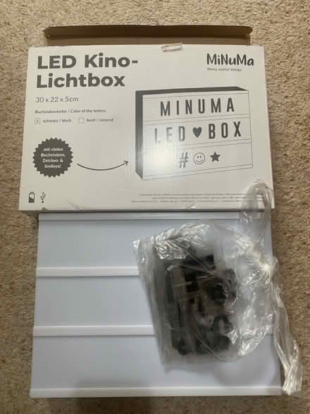 Photo of free LED light box (EH11 FountainPark) #1