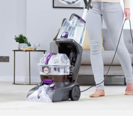 Photo of Wet Vac or Carpet Cleaner (Odd down) #1