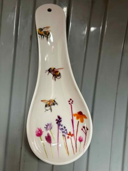 Photo of free Melamine spoon rest (Castle, CW8) #1