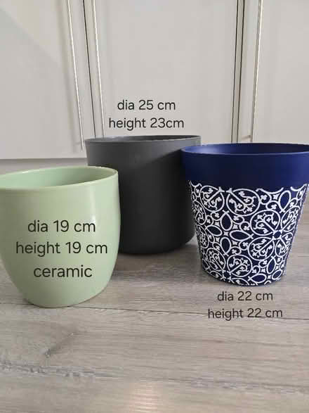 Photo of free Plant pots (without holes) (Copthorne RH10) #1