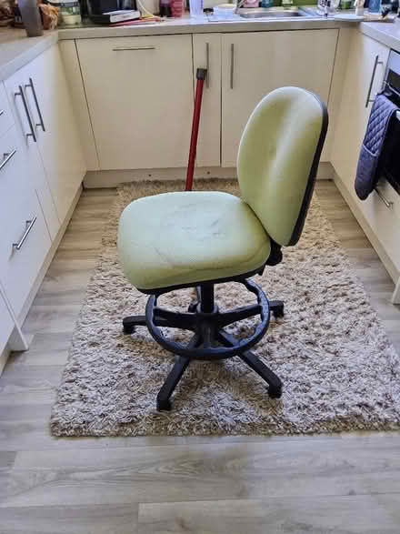 Photo of free Office chair (Putnoe MK41) #2