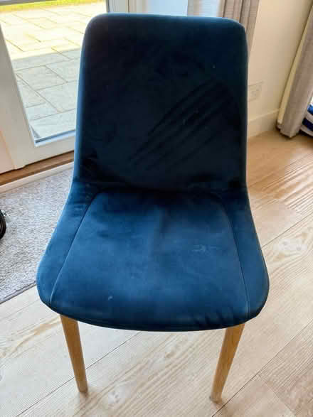 Photo of free 4 x Kitchen chairs (HP10 Penn) #3
