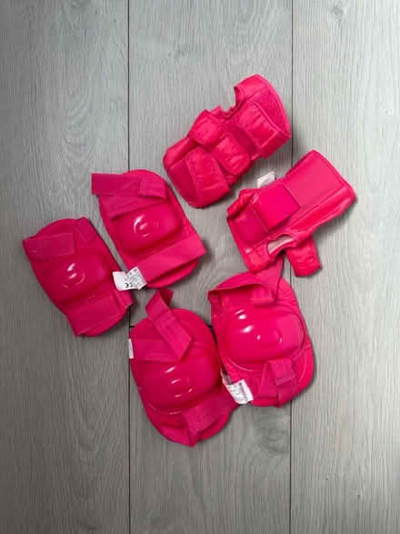 Photo of free Kids elbow knee & hand pads (Highgate London) #2