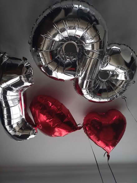 Photo of free 18 years birthday balloons (N170LT) #2