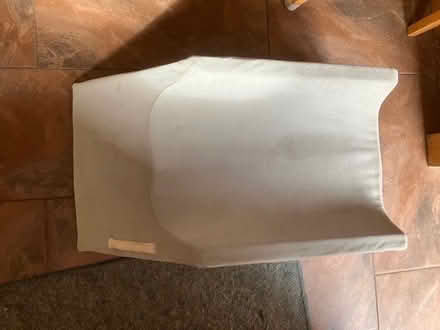 Photo of free foot rest (Thingwall CH61) #2