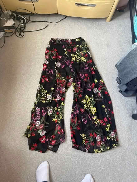 Photo of free floral pants (SK1, central stockport) #1