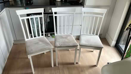Photo of free 3x dining chairs (Shoreditch) #2