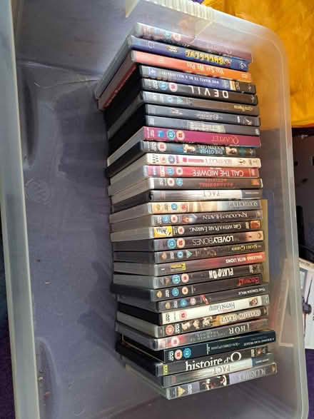 Photo of free Dvds (TN34 blacklands) #1
