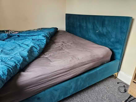 Photo of free Kingsize bedframe (Sandford-on-Thames OX4) #1