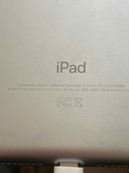 Photo of free 6th generation iPad (K1Y) #2