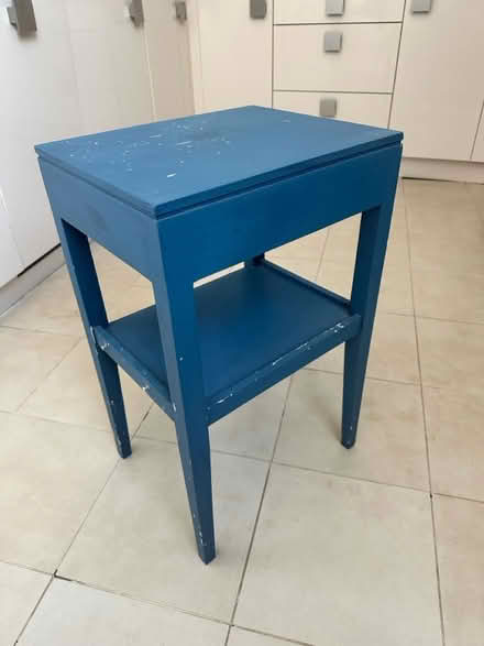 Photo of free Small bedside table (BS23) #4