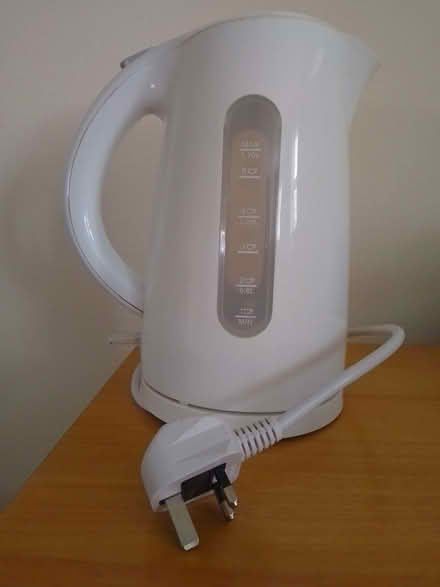 Photo of free Electric kettle (Boxmoor HP1) #1