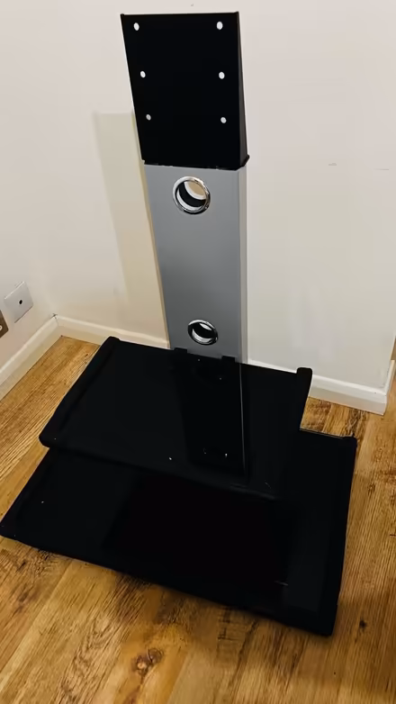 Photo of free Tv mount for up to 65” (St Albans) #1