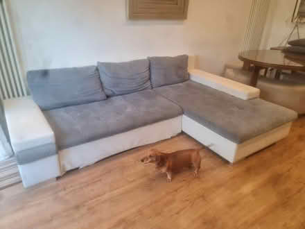 Photo of free Sofa bed wi. storage under leftside (SW8) #1