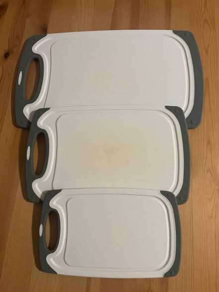 Photo of free Plastic chopping boards (Twickenham TW2) #1