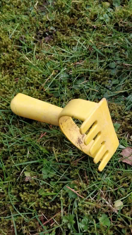 Photo of free Beech/Sandpit/Play Cooking Toys (Harrogate HG2) #3