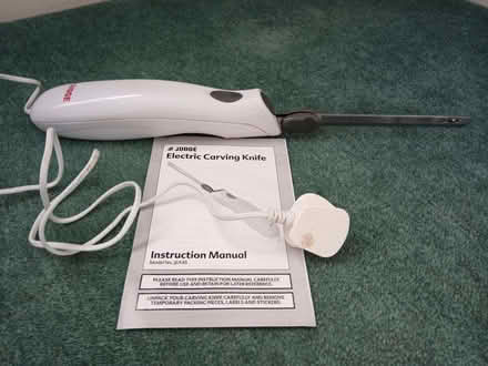 Photo of free Electric Carving Knife (Westbury BA13) #1