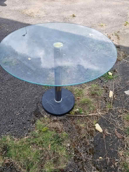Photo of free Glass to table (Garston WD25) #1