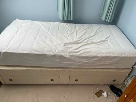 Photo of free divan single bed with mattress (Brookwood GU24) #1