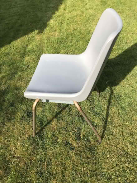 Photo of free 24 good quality plastic chairs, located in Risborough (Princes Risborough HP27) #2