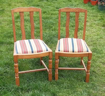 Photo of free 2 dining room chairs (HP21 Aylesbury) #1