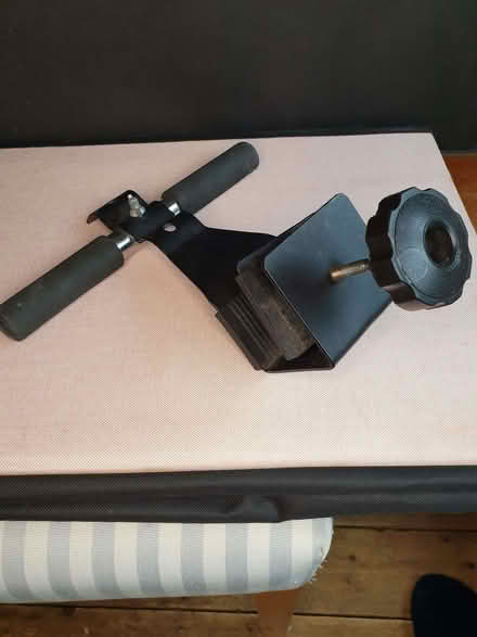 Photo of free Sit up exerciser (West Midlands B31) #1