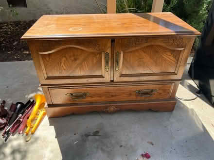 Photo of free Cedar Hope Chest by Lane (Burbank) #1