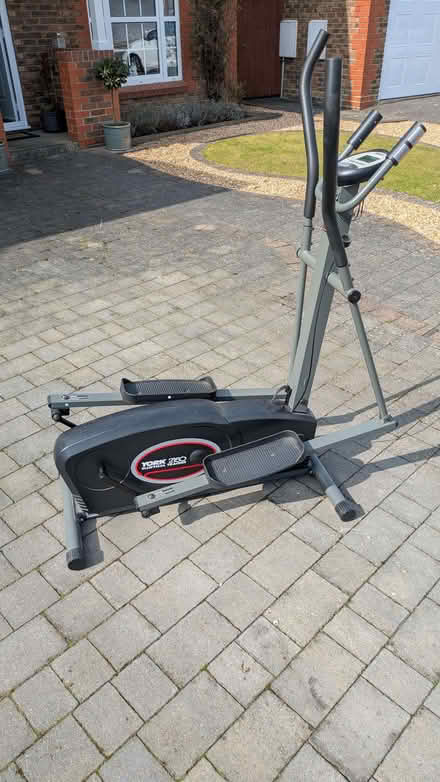 Photo of free Cross Trainer (Aldwick PO21) #4