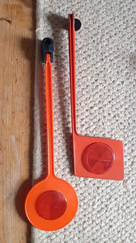 Photo of free Bicycle Reflectors (Horsham Sx near station) #1