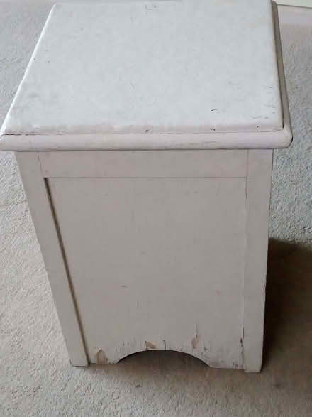 Photo of free Storage Box/Stool (CT9) #1