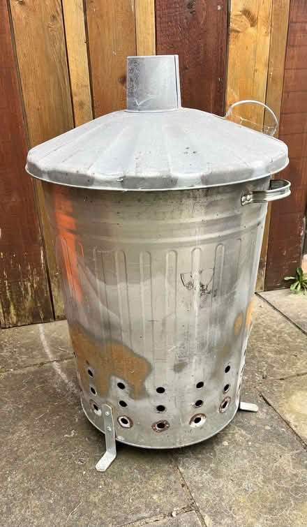 Photo of free Garden incinerator (Hillcliffe WA4) #1