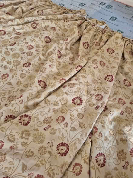 Photo of free Large curtains 2 x sets (Penrith CA11) #1