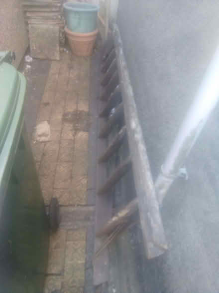 Photo of free old 8 tread step ladder (Frenchay BS16) #1