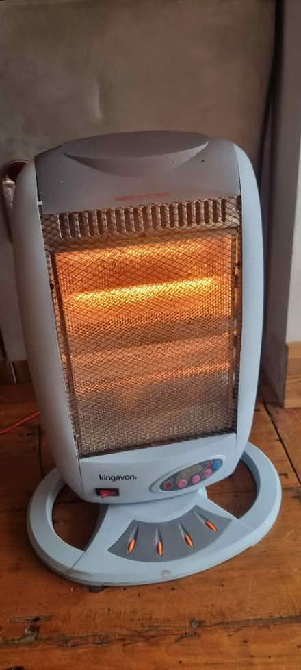 Photo of free Halogen heater (Clevedon BS21) #1