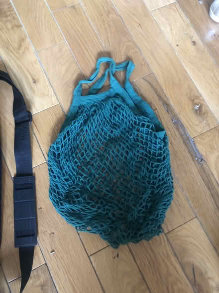 Photo of free Bags & misc household items (Washington Heights) #4